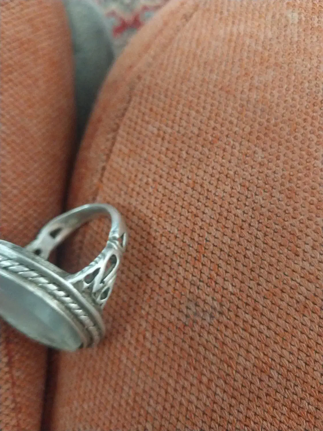 انگشتر  شجر|جواهرات|اردبیل, |دیوار