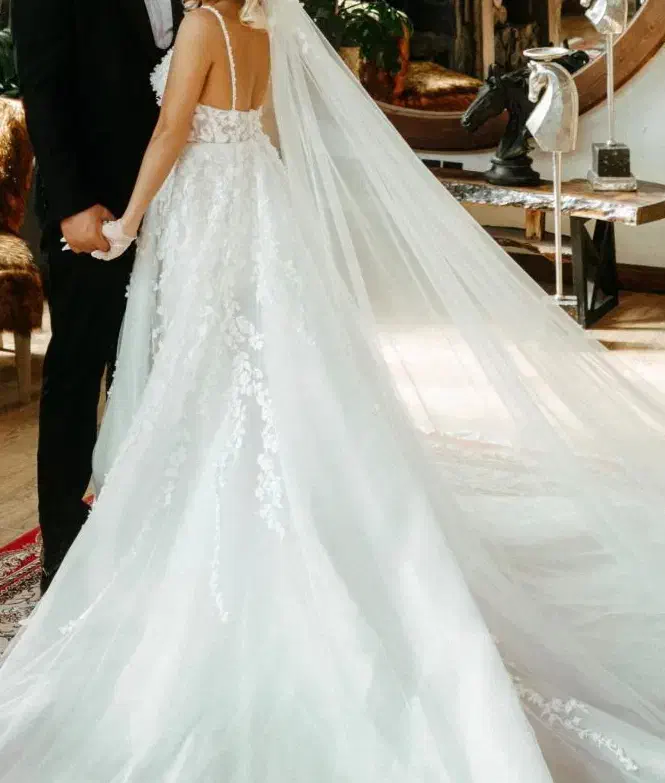 استخدام نیروی خدماتی خانوم در سالن زیبایی رشت|استخدام سرایداری و نظافت|رشت, گلسار|دیوار