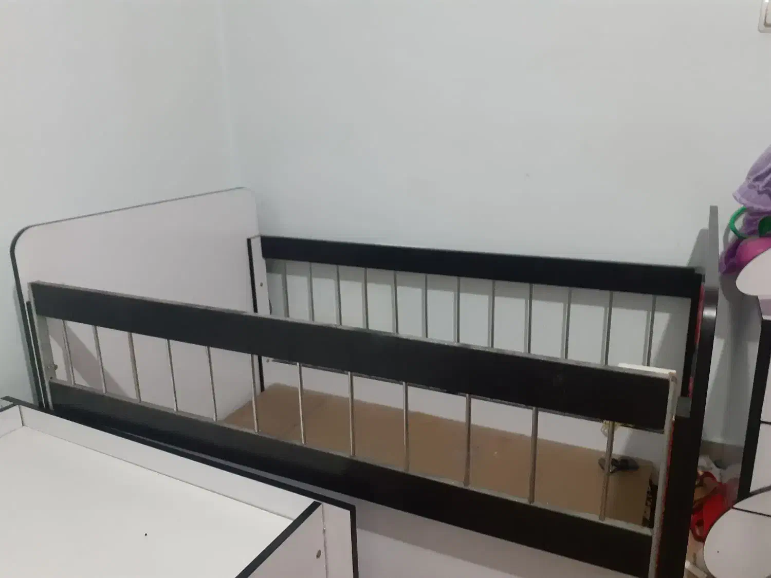 تخت خواب نوزاد تا نوجوان|تخت و سرویس خواب|شیراز, اصلاح‌نژاد|دیوار