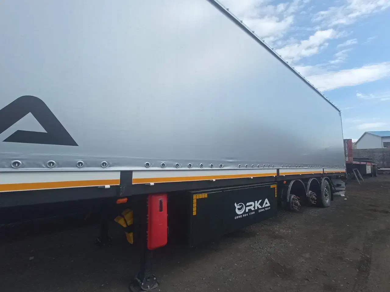 کانتینر بغل کشویی آهنی|خودرو سنگین|مرند, |دیوار