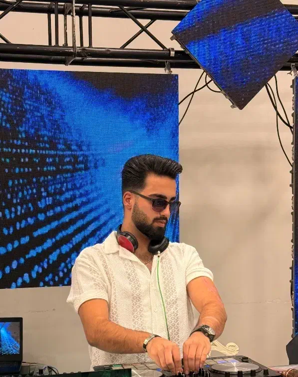 دیجی آقا فول امکانات dj omid آموزش دی جی|خدمات پذیرایی، مراسم|مشهد, شهید فرامرز عباسی|دیوار