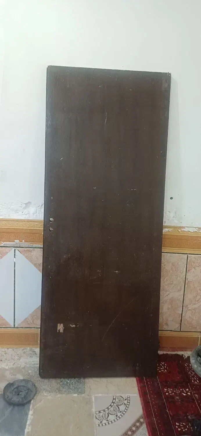 درب آهنی با پنجره و فرم آهنی|مصالح و تجهیزات ساختمان|آبادان, |دیوار