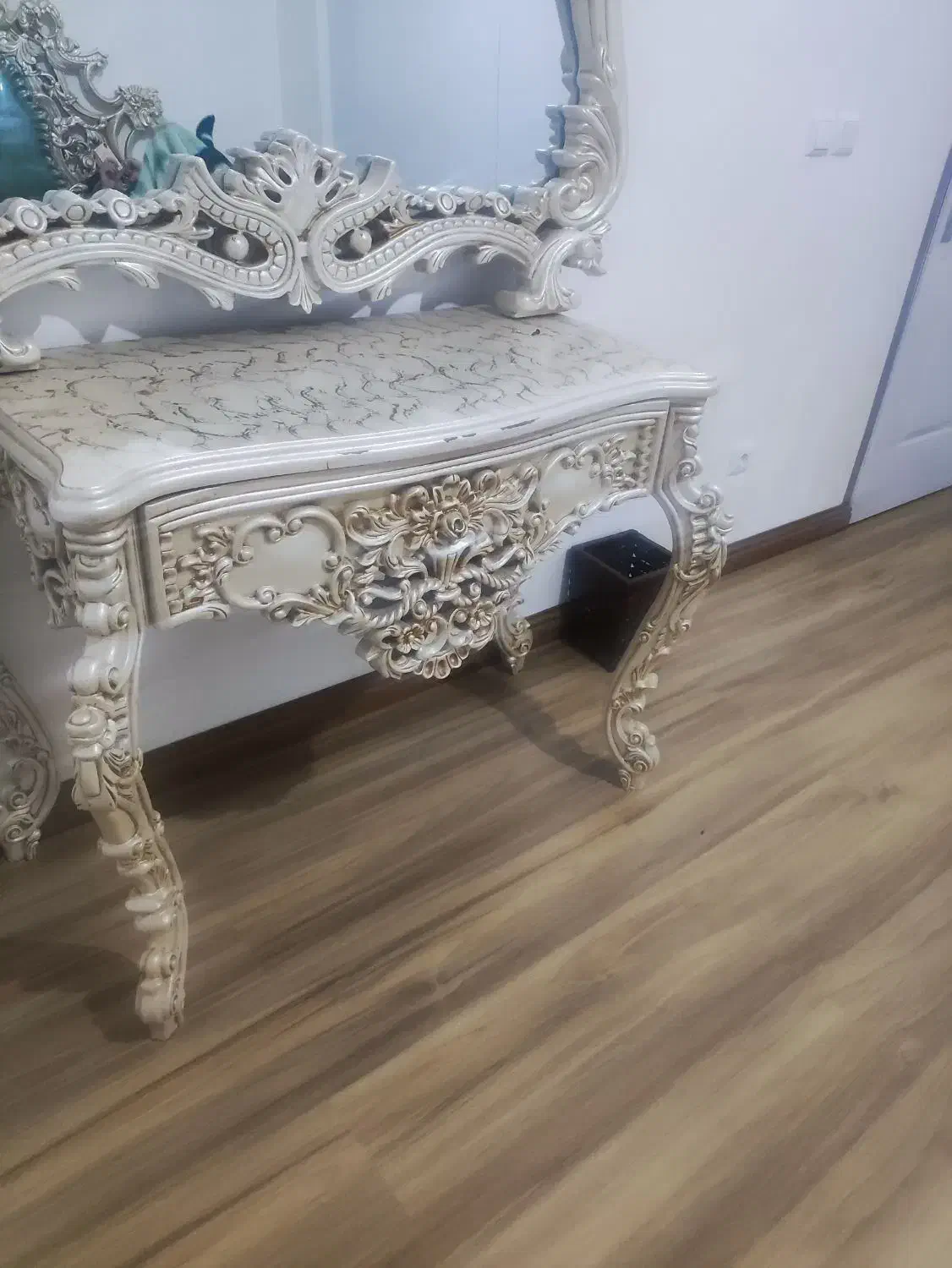 کنسول و آینه|بوفه، ویترین، کنسول|اردبیل, |دیوار