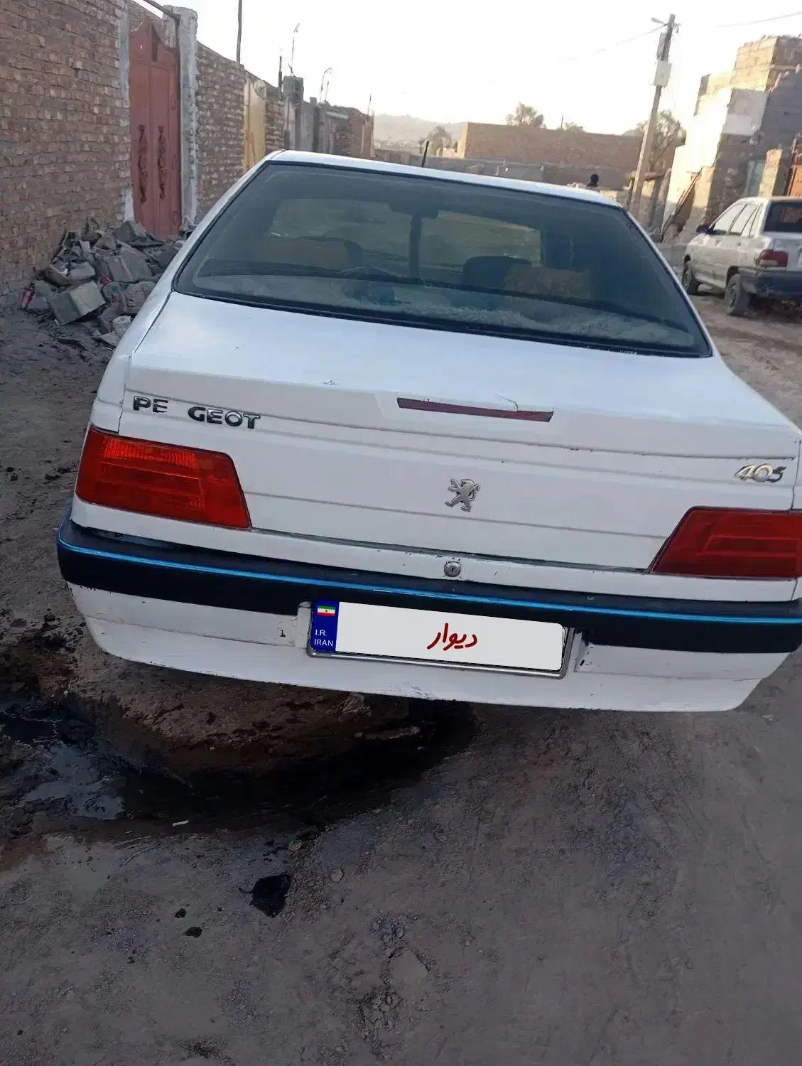 پژو 405 دوگانه سوز مدل 77 کاربرات|خودرو سواری و وانت|زاهدان, |دیوار