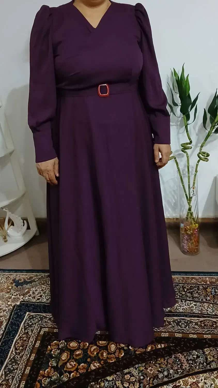 لباس مجلسی|لباس|رشت, رودبارتان|دیوار