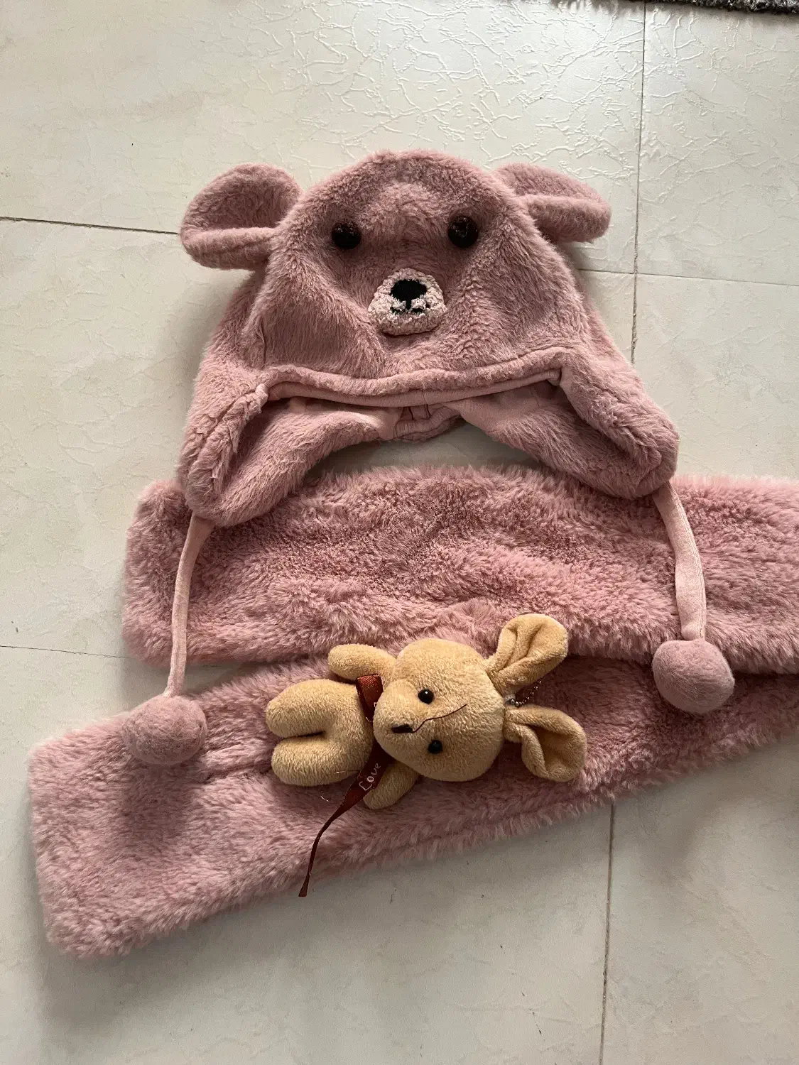 لباس بچه گانه|کفش و لباس بچه|نیشابور, هفده شهریور|دیوار