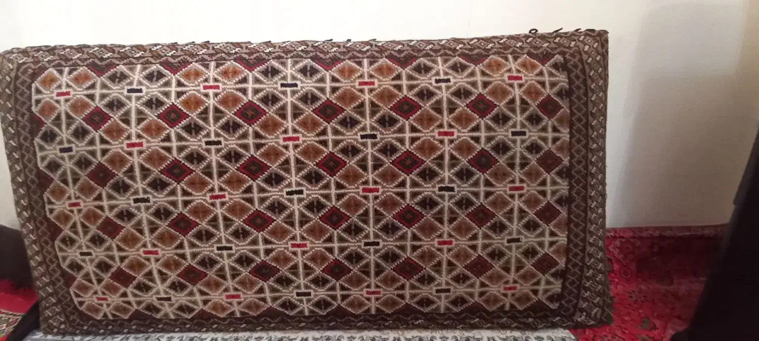 یک جفت پشتی جنس خود ترکمن|پشتی|ملارد, |دیوار