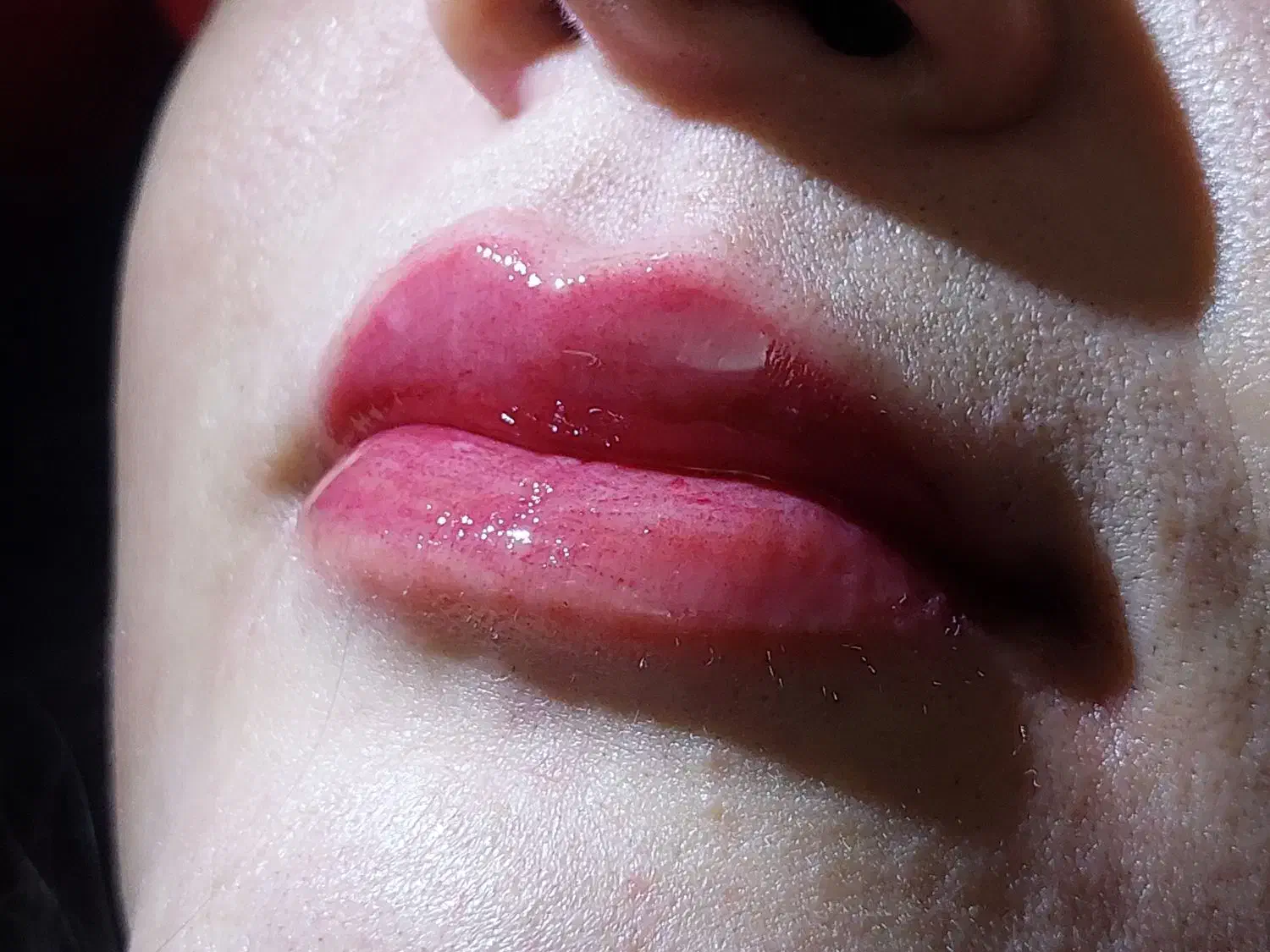 رفع بد رنگی لب کاملا تضمینی با مواد کاملا گیاهی|خدمات آرایشگری و زیبایی|تربتحیدریه, مظفریه|دیوار