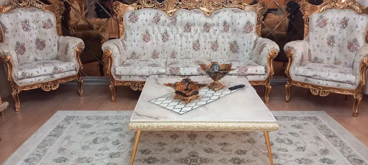 مبل سلطنتی چوب|مبلمان خانگی و میز عسلی|پلدشت, |دیوار