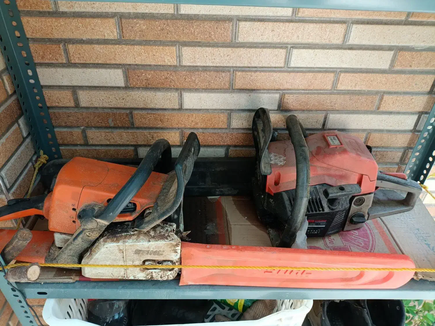 خرید چوب باغی و هرس درختان میوه|خدمات باغبانی و درختکاری|فلاورجان, |دیوار