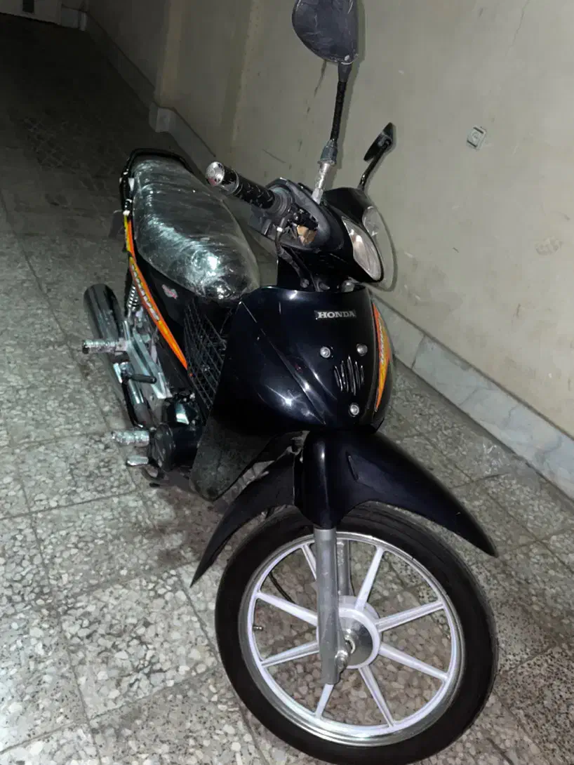 هوندا ویو اصلی ژاپن|موتورسیکلت|تهران, حافظیه|دیوار