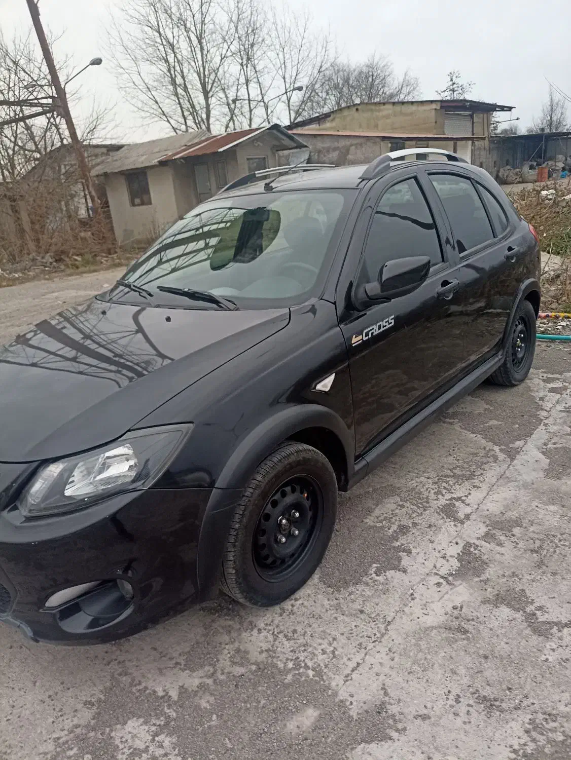 کوییک ۴۰۱|خودرو سواری و وانت|رشت, دباغیان|دیوار