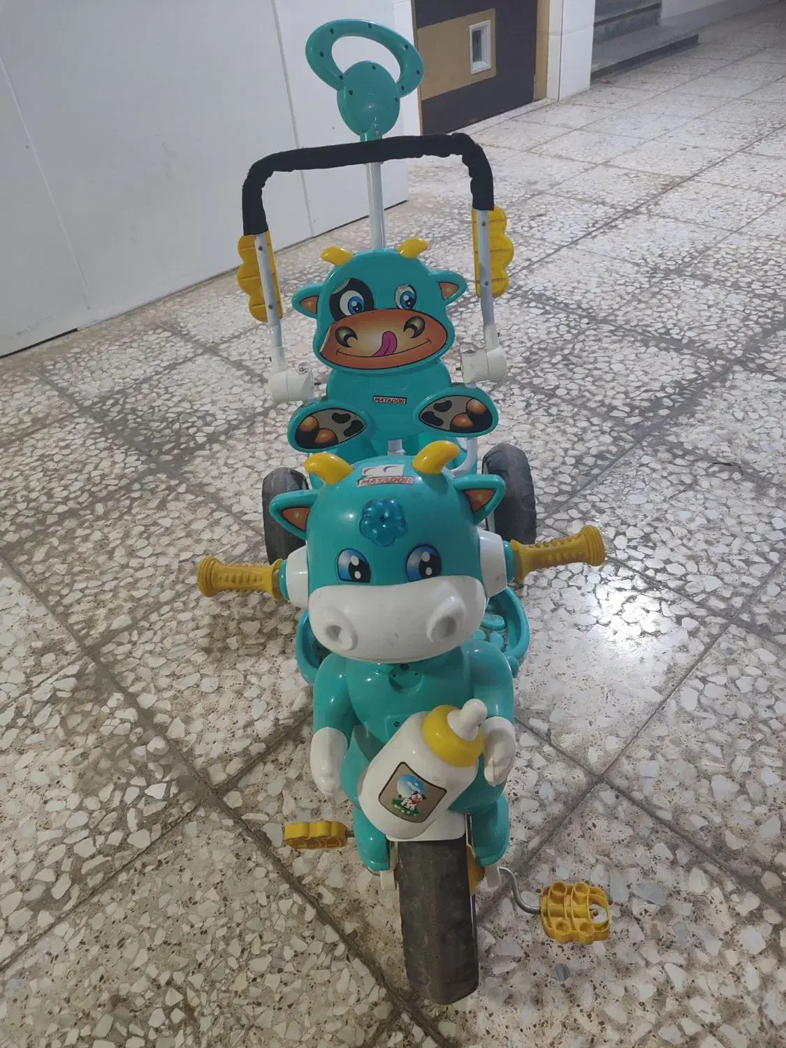 سه چرخه کودک دلیجان|دوچرخه، اسکیت، اسکوتر|گنبد کاووس, |دیوار