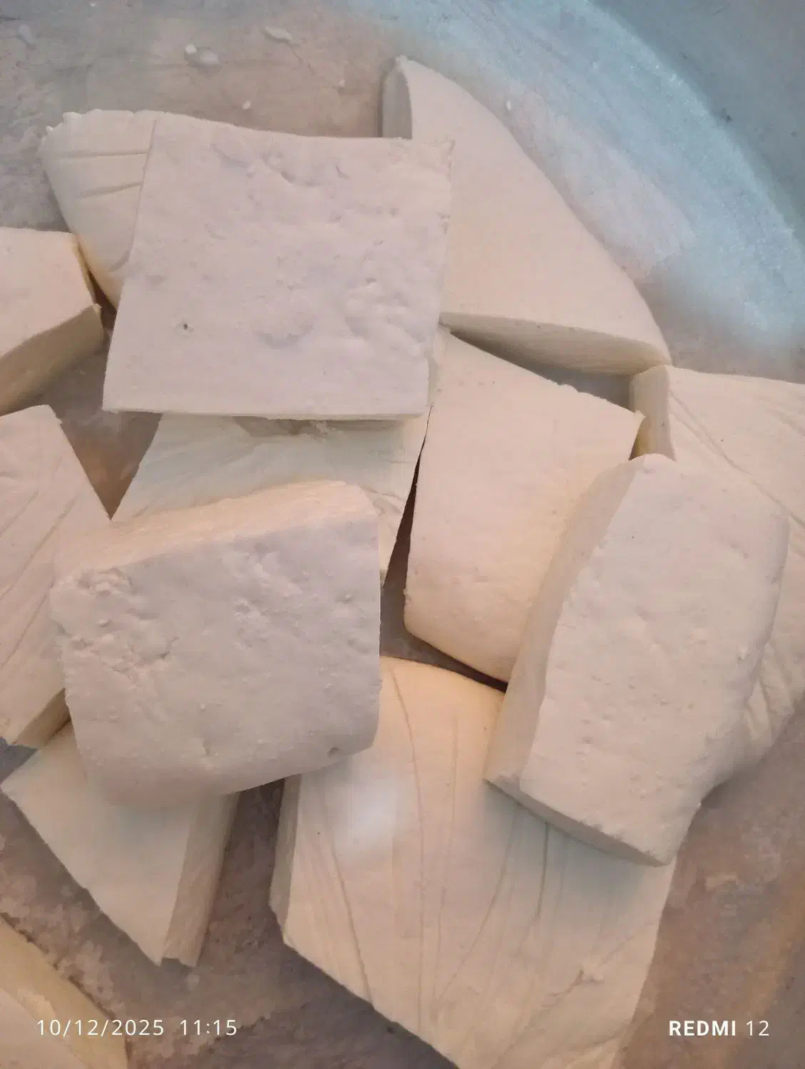 پنیر محلی روغنی|خوردنی و آشامیدنی|دوتپه, |دیوار