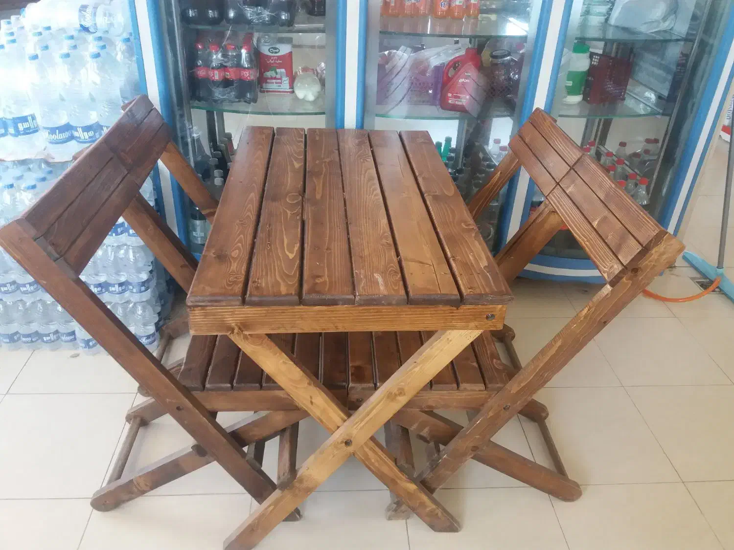 میز وصندلی تاشو چوب روسی|میز و صندلی غذاخوری|بوئین زهرا, |دیوار