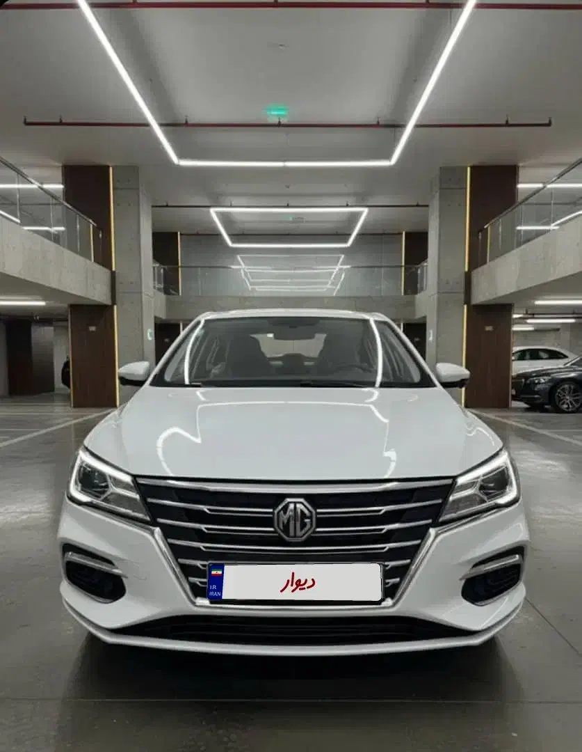 ام جی ۵ وارداتی ۲۰۲۴ صفر|خودرو سواری و وانت|شاهینشهر, نظامی|دیوار