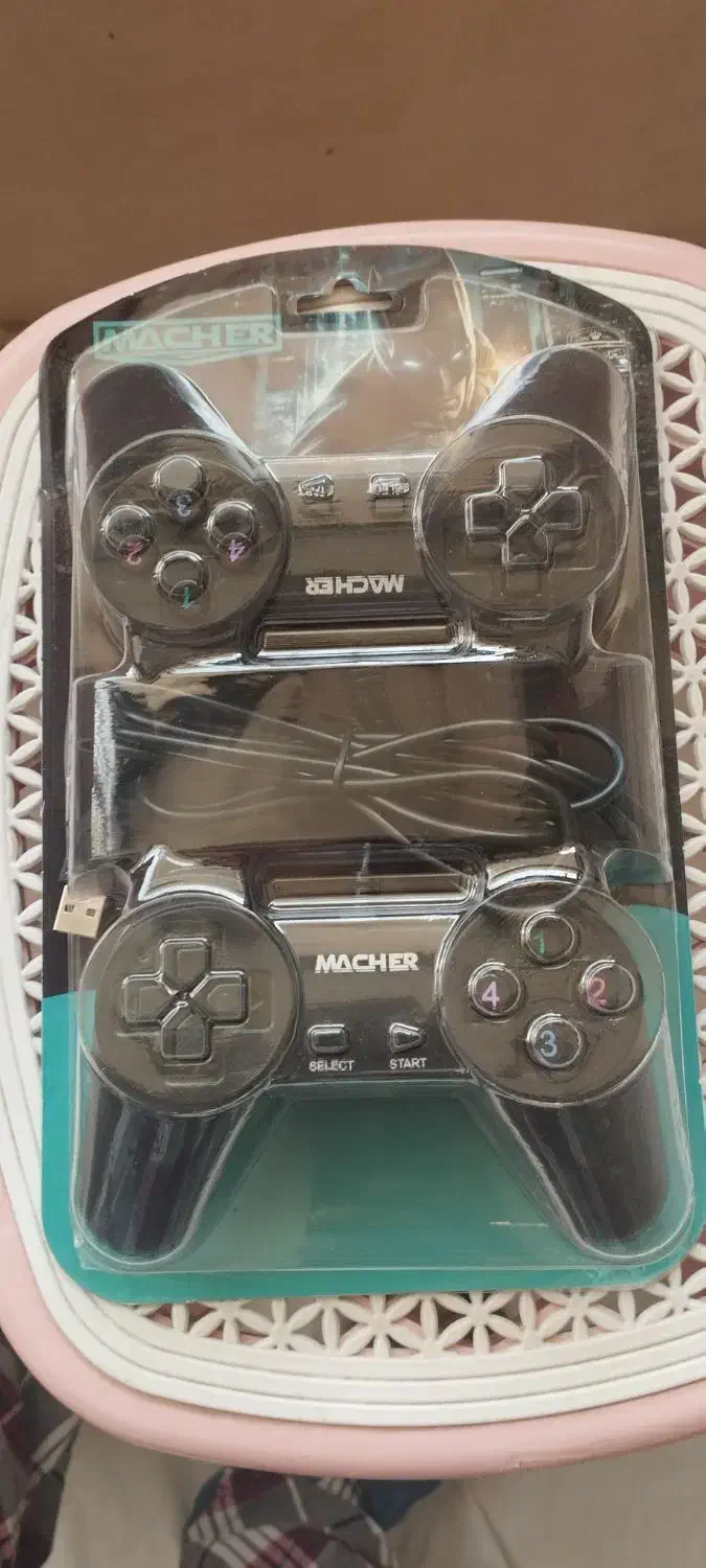 دسته بازی کامپیوتر دوتایی نو|کنسول، بازی ویدئویی و آنلاین|مشهد, حجاب (شهرک غرب)|دیوار