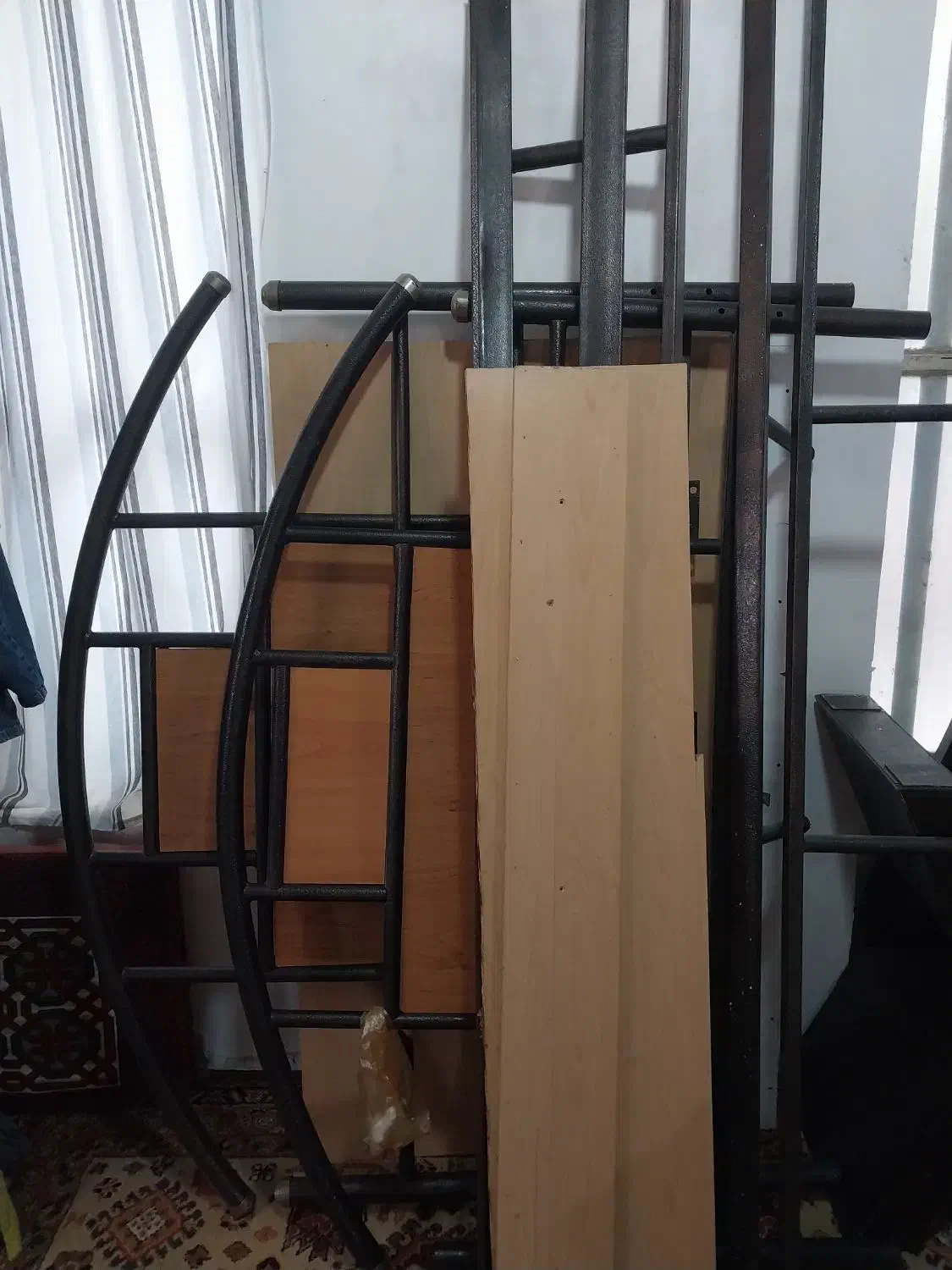 تخت فرفوژه 2 نفره|تخت و سرویس خواب|شیراز, فرهنگ شهر|دیوار