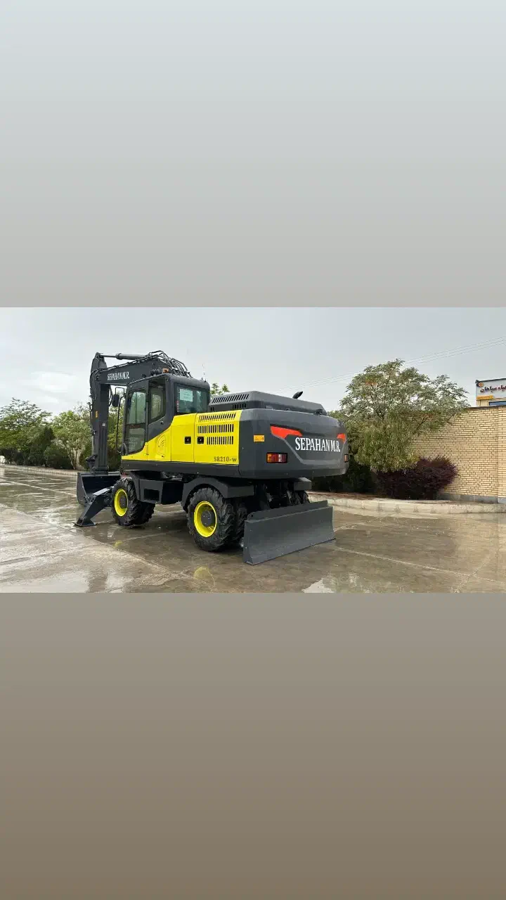 بیل لاستیکی زنجیری شرایط|خودرو سنگین|تهران, آبشار تهران (دریاچه)|دیوار