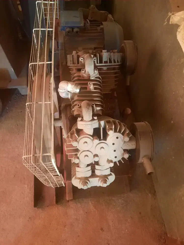 کمپرسور باد بزرگ و کوچیک|ابزارآلات|گرگان, |دیوار