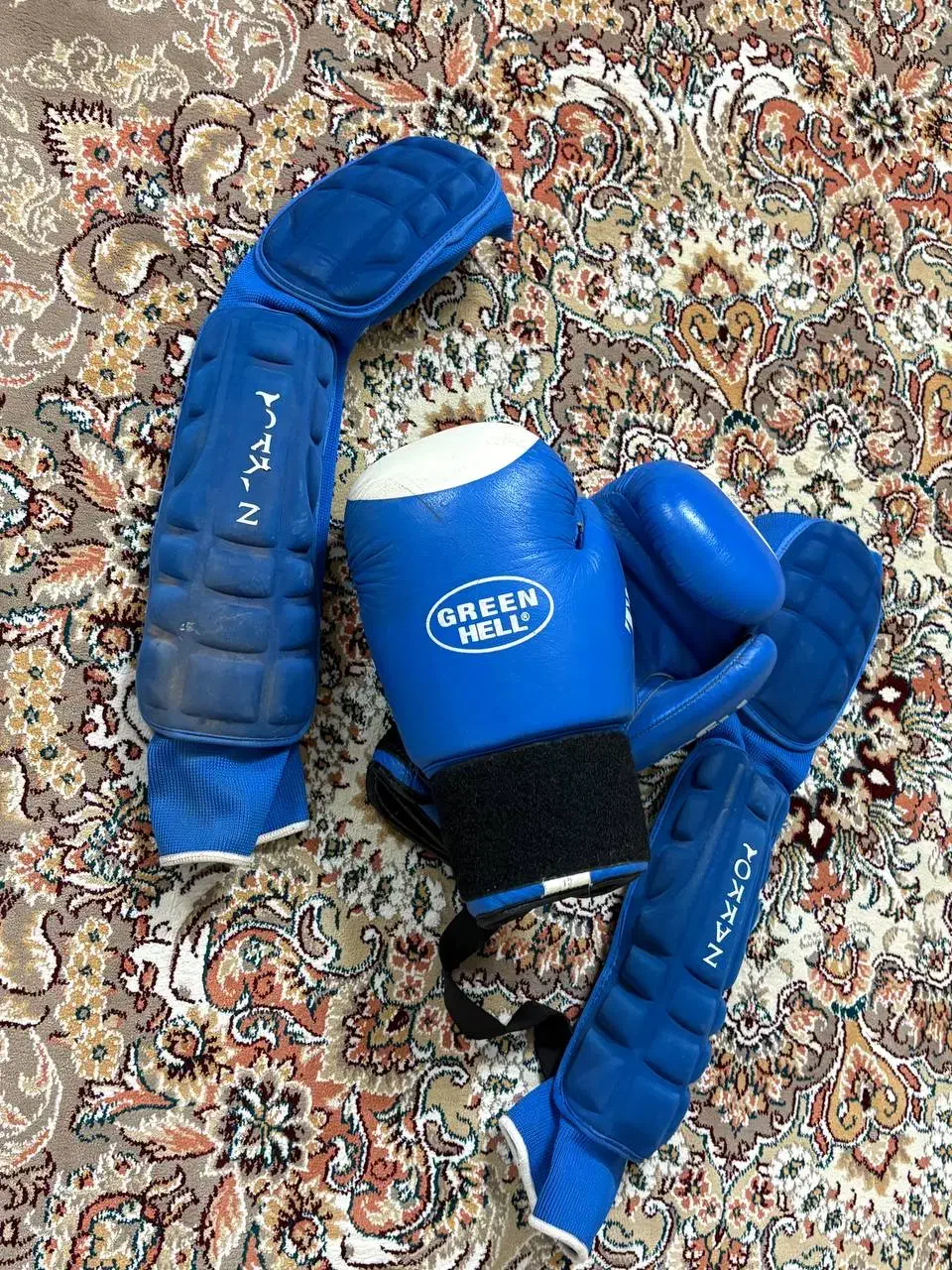 دستکش بکس|تجهیزات ورزشی|مشهد, نوید|دیوار