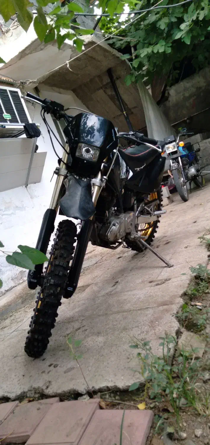 تریل روان QM200|موتورسیکلت|لنگرود, |دیوار