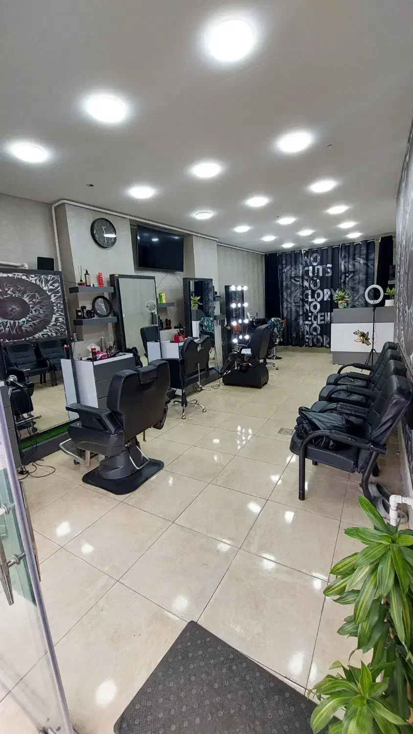 فروش لوازم ارایشگری|آرایشگاه و سالن‌های زیبایی|رشت, شالکو|دیوار