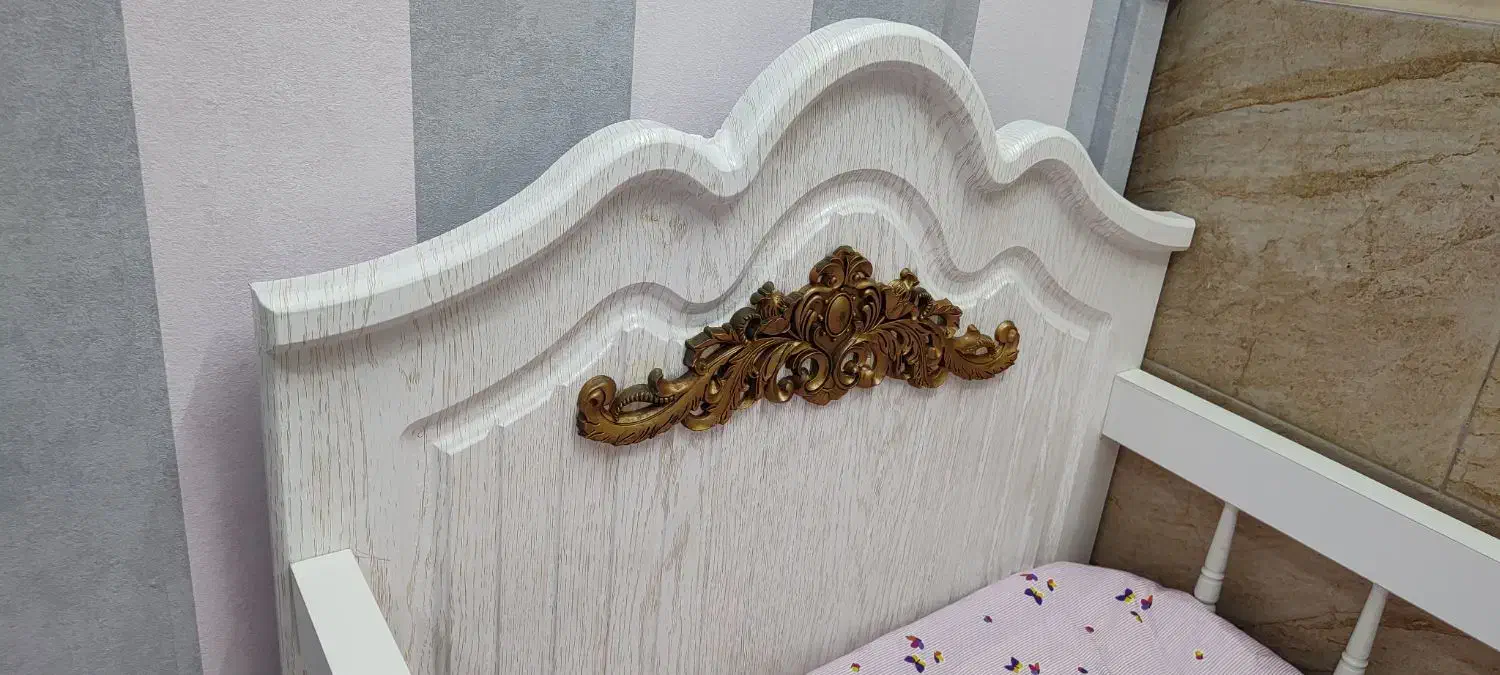 تخت گهواره ای کودک|تخت و صندلی بچه|قم, حنیف نژاد|دیوار