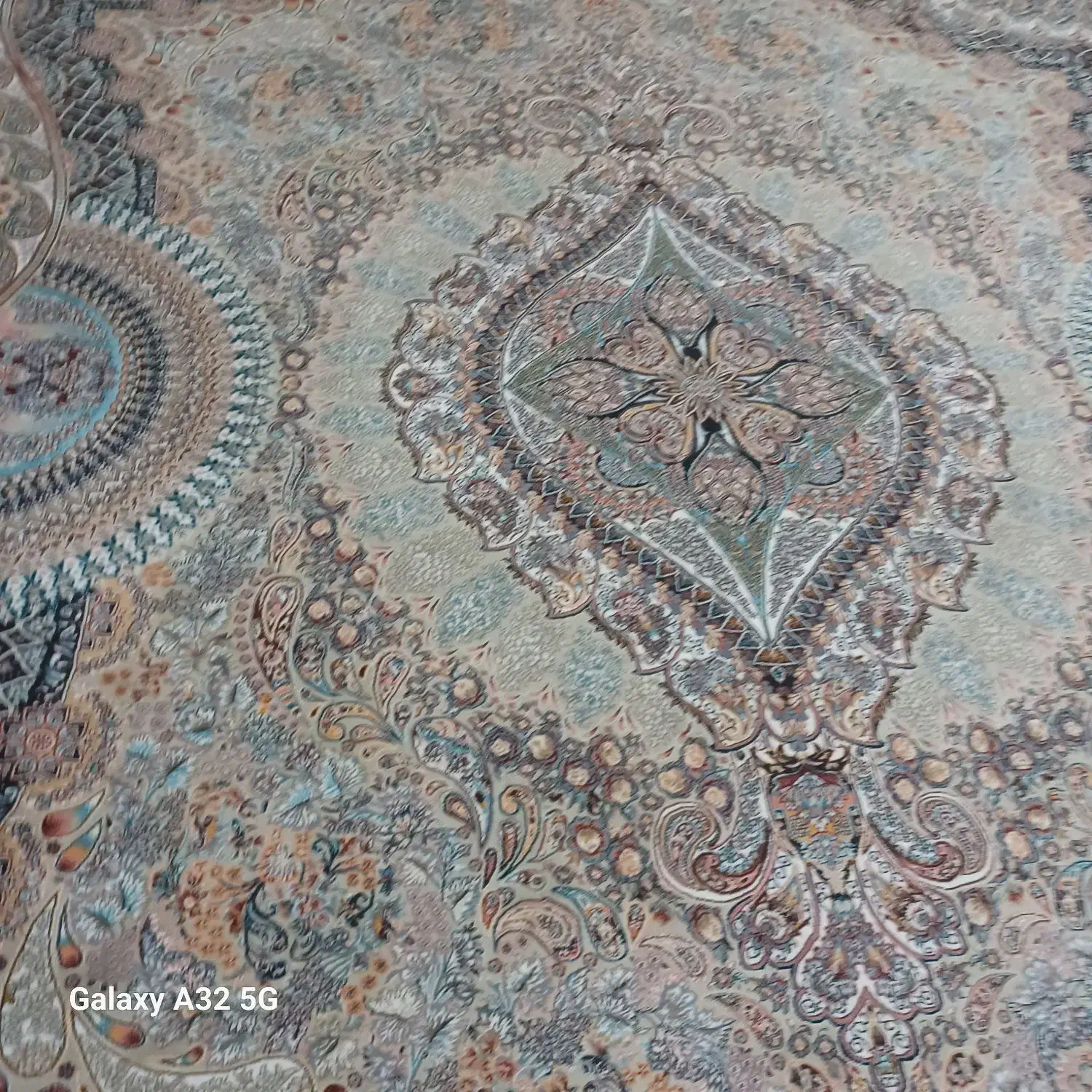 فرش|فرش|رشت, سیا اسطلخ|دیوار