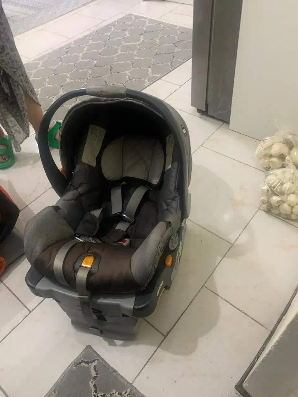 صندلی ماشین|تخت و صندلی بچه|پردیس, فاز ۱۱|دیوار