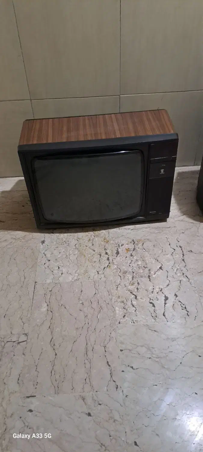 تلویزیون قدیمی|تلویزیون و پروژکتور|تهران, سلیمانی|دیوار