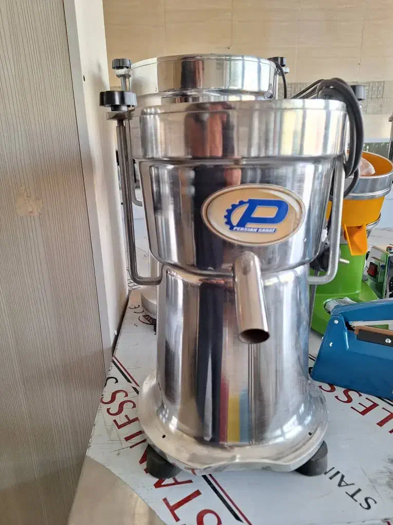 آب هویج گیری،آب زنجبیل گیری|کافیشاپ و رستوران|شیراز, قلعه شاهزاده بیگم|دیوار