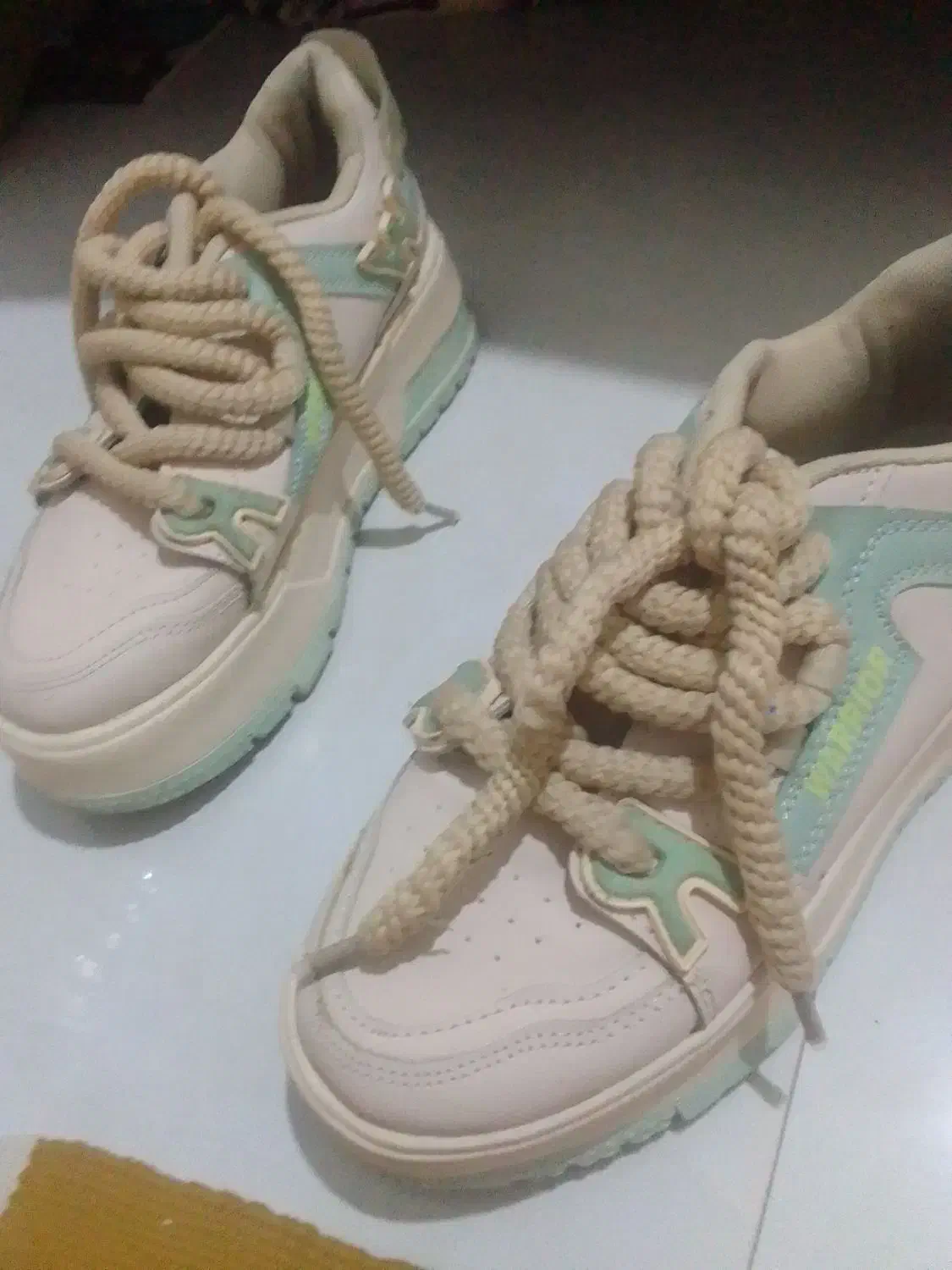 کفش کتونی|کیف، کفش، کمربند|محمدشهر, محمدشهر|دیوار