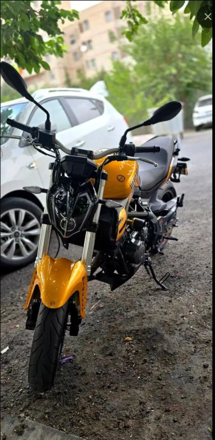 بنلی۳۰۰ طلایی|موتورسیکلت|تبریز, |دیوار