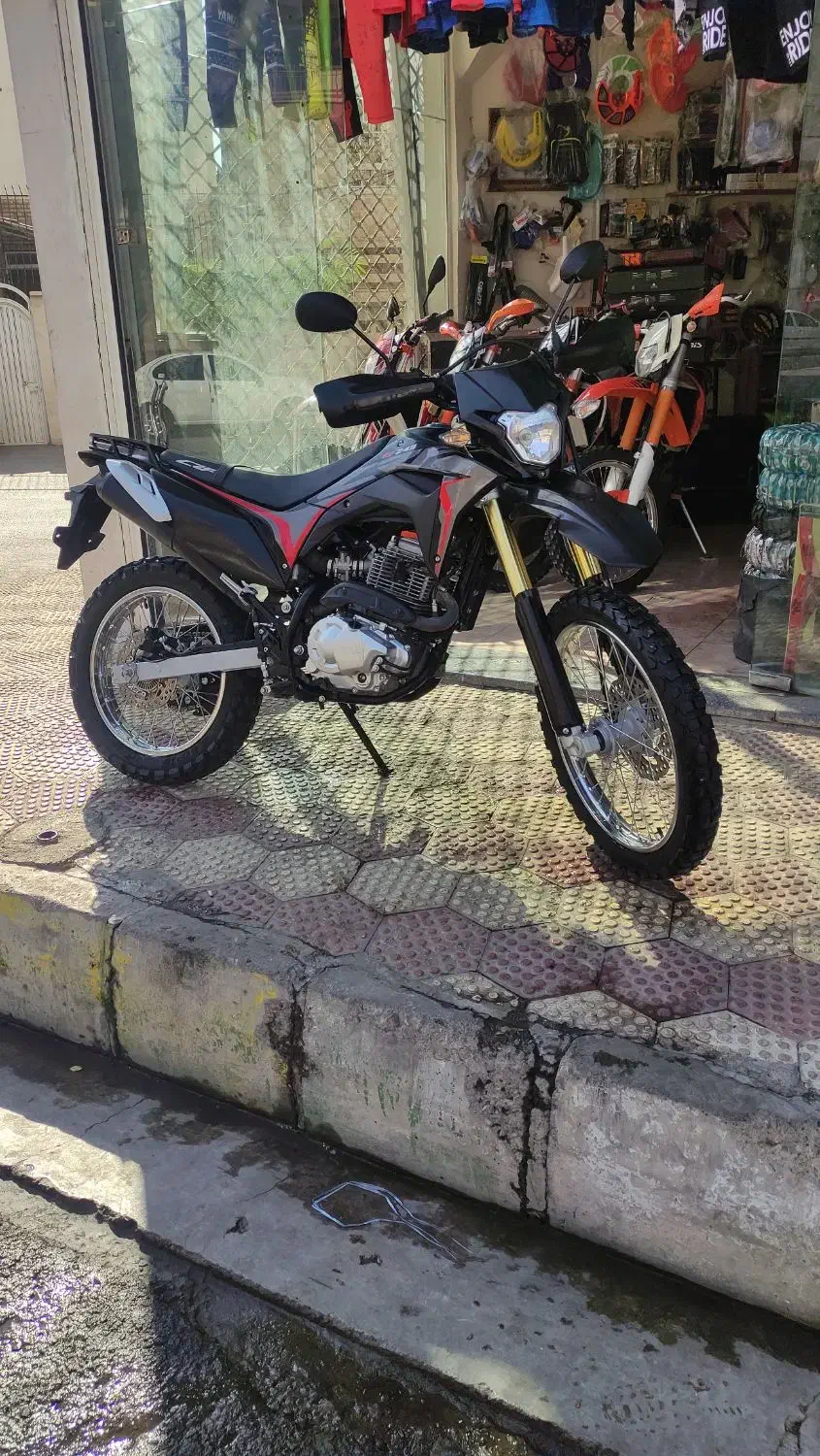 توسان باسل ۲۵۰ مدل ۱۴۰۳ مدارک کامل ۷ تا کار|موتورسیکلت|تهران, قیطریه|دیوار