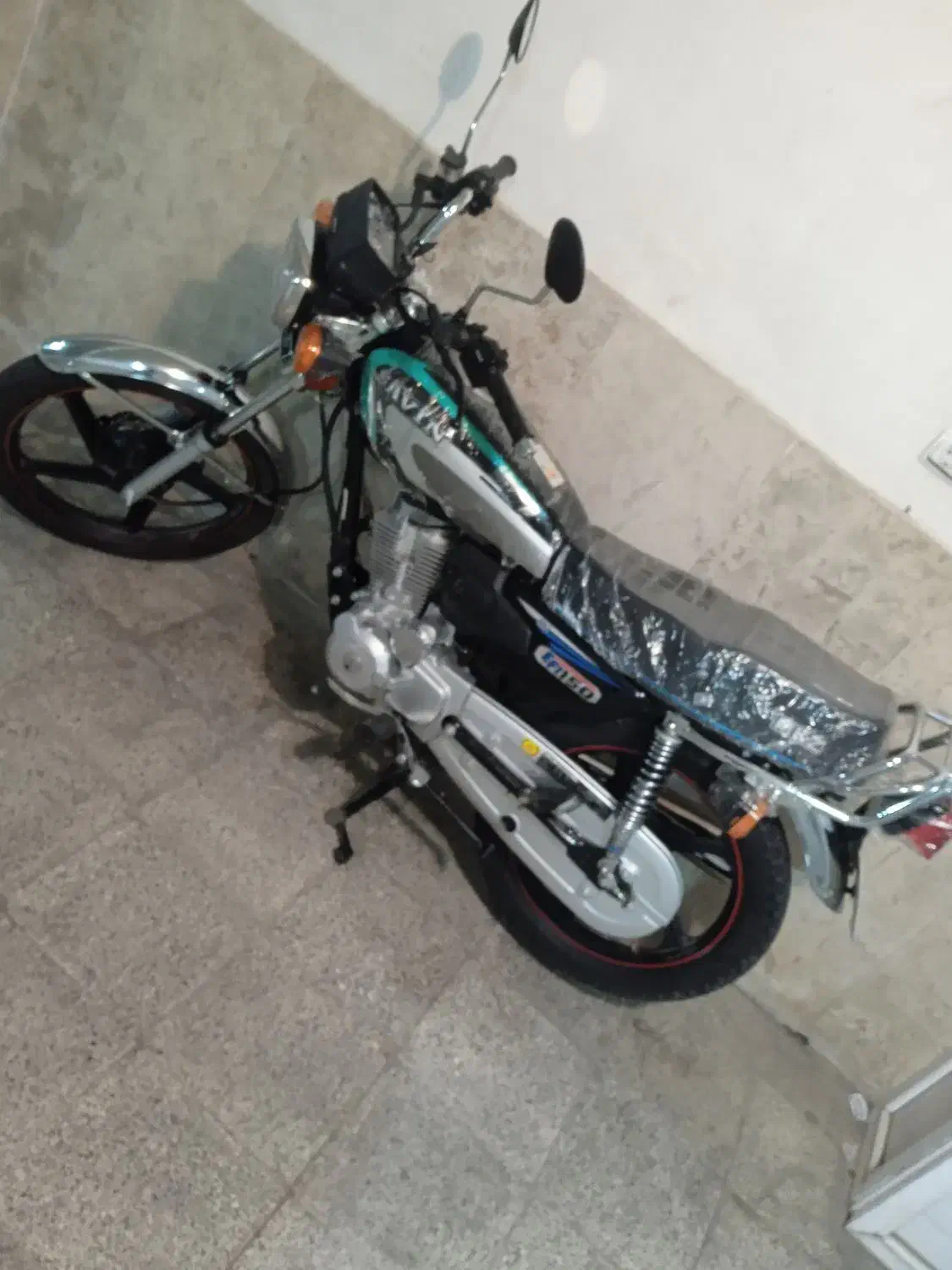 موتور هندا۱۵۰ ۱۴۰۳ ساوین|موتورسیکلت|زنجان, |دیوار