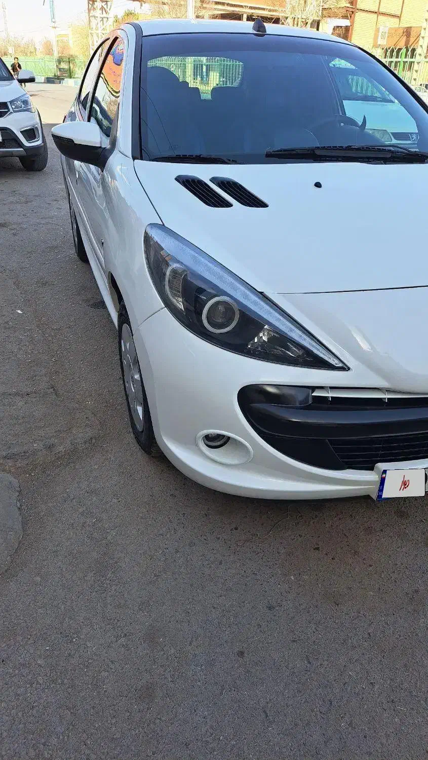 پژو ۲۰۷|خودرو سواری و وانت|میبد, |دیوار