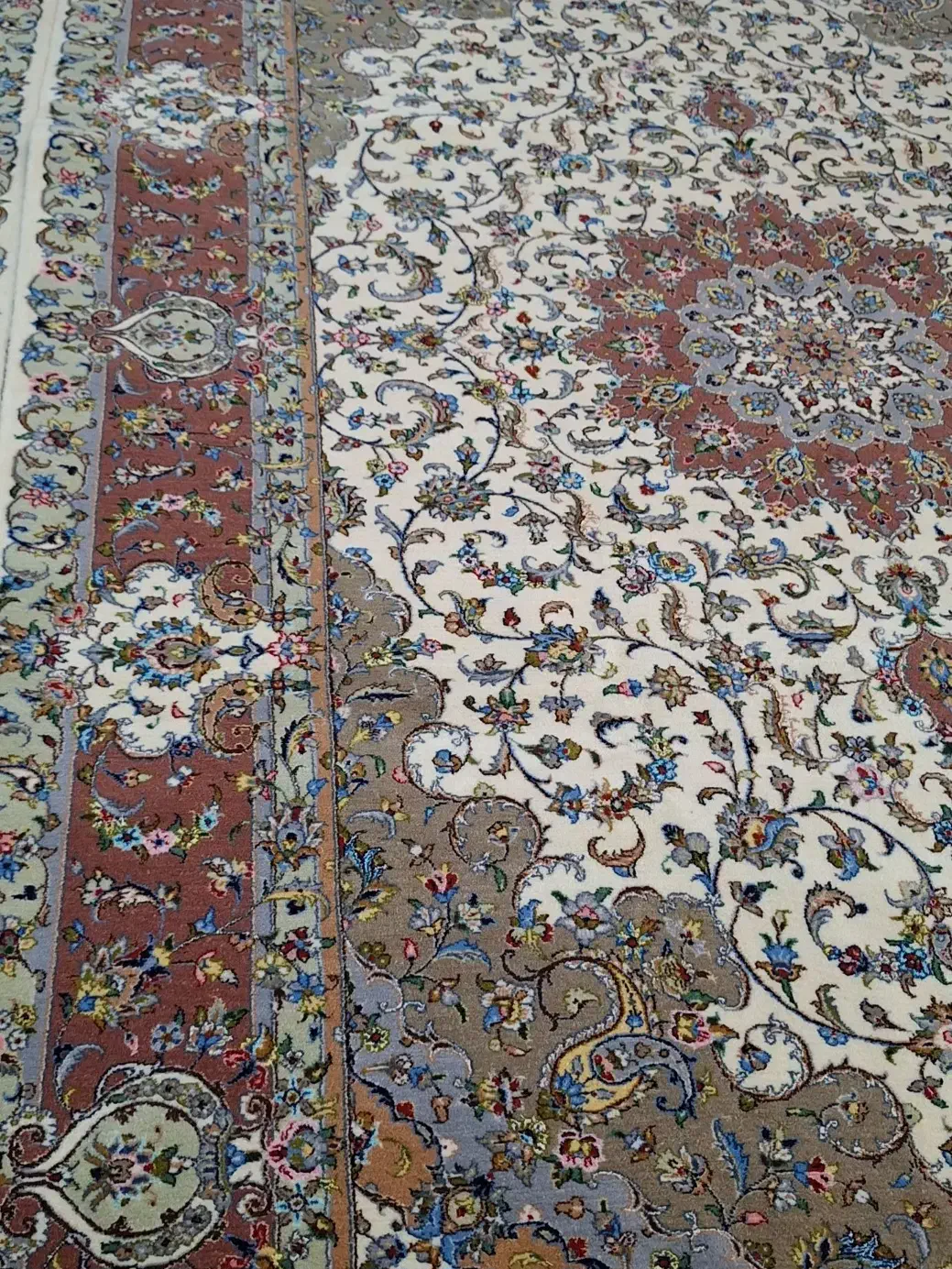 جفت فرش ۹ متری دستبافت|فرش|کاشان, لتحر|دیوار