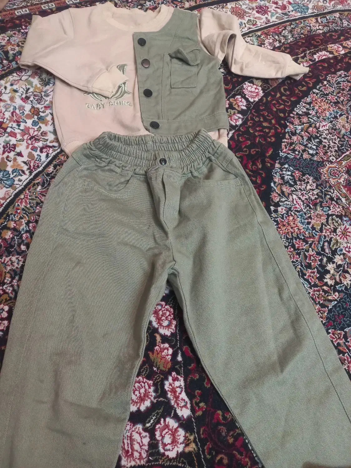 شخصی|لباس|تهران, سلیمانی|دیوار