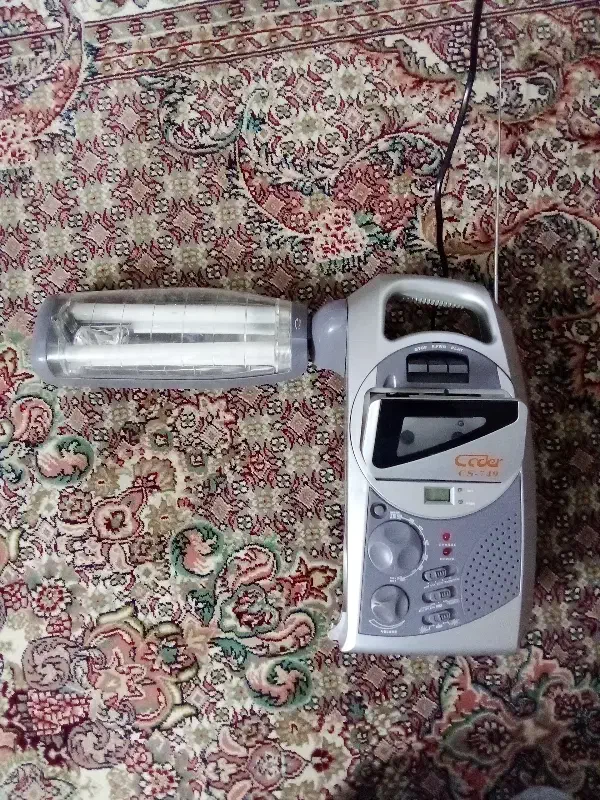 چراغ اضطراری.کاست خور.رادیو.وآژیر.ساعت دار|کوهنوردی و کمپینگ|اردبیل, |دیوار