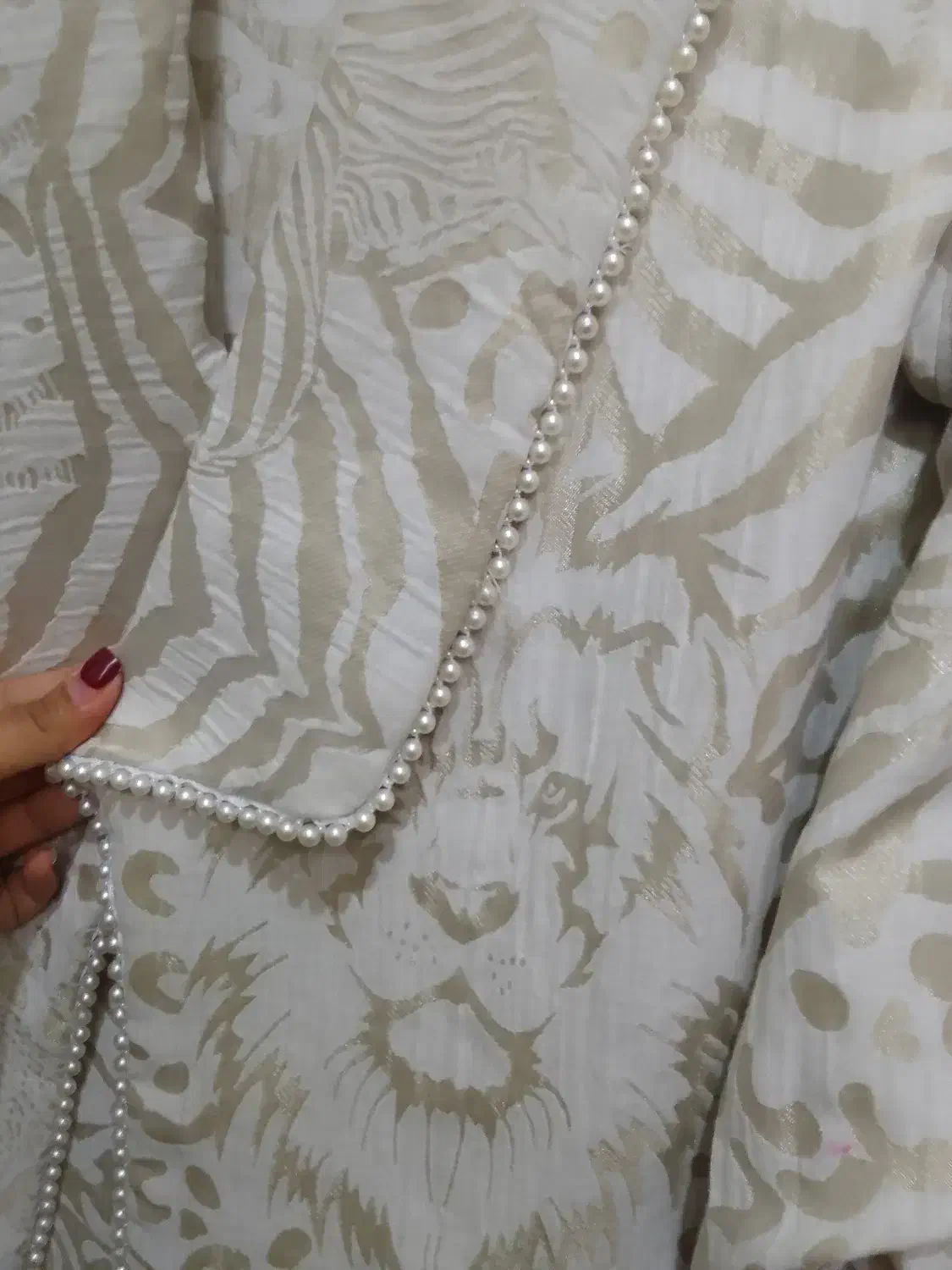 مانتو مجلسی|لباس|قرچک, پارک جنگلی|دیوار