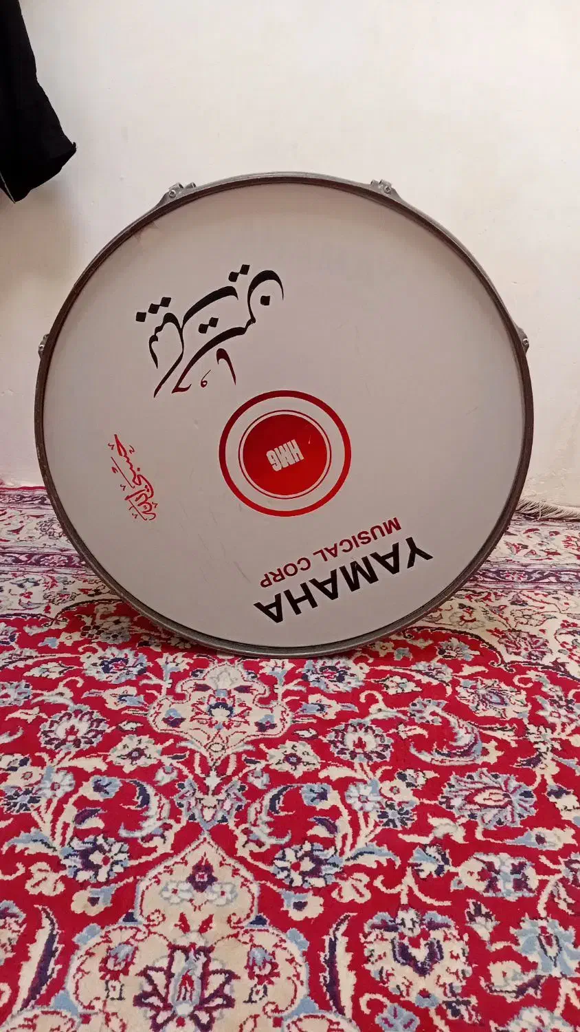 تبل|درام و پرکاشن|فیروزه, |دیوار