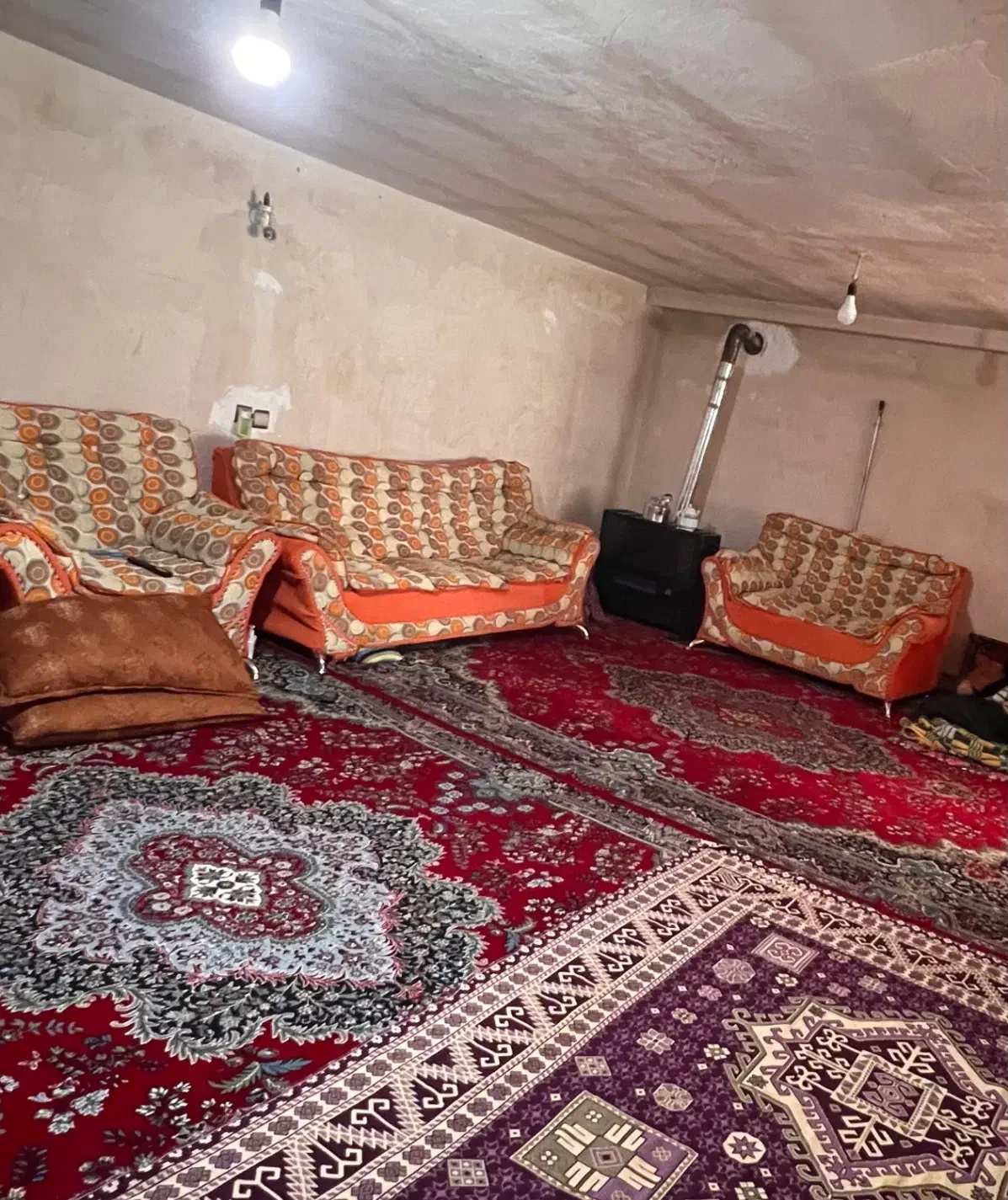 مبل کارکرده|مبلمان خانگی و میز عسلی|شاهین دژ, |دیوار