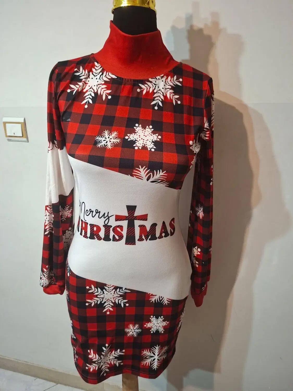 تعداد زیادی لباس و مانتو|لباس|شیراز, چنچنه|دیوار