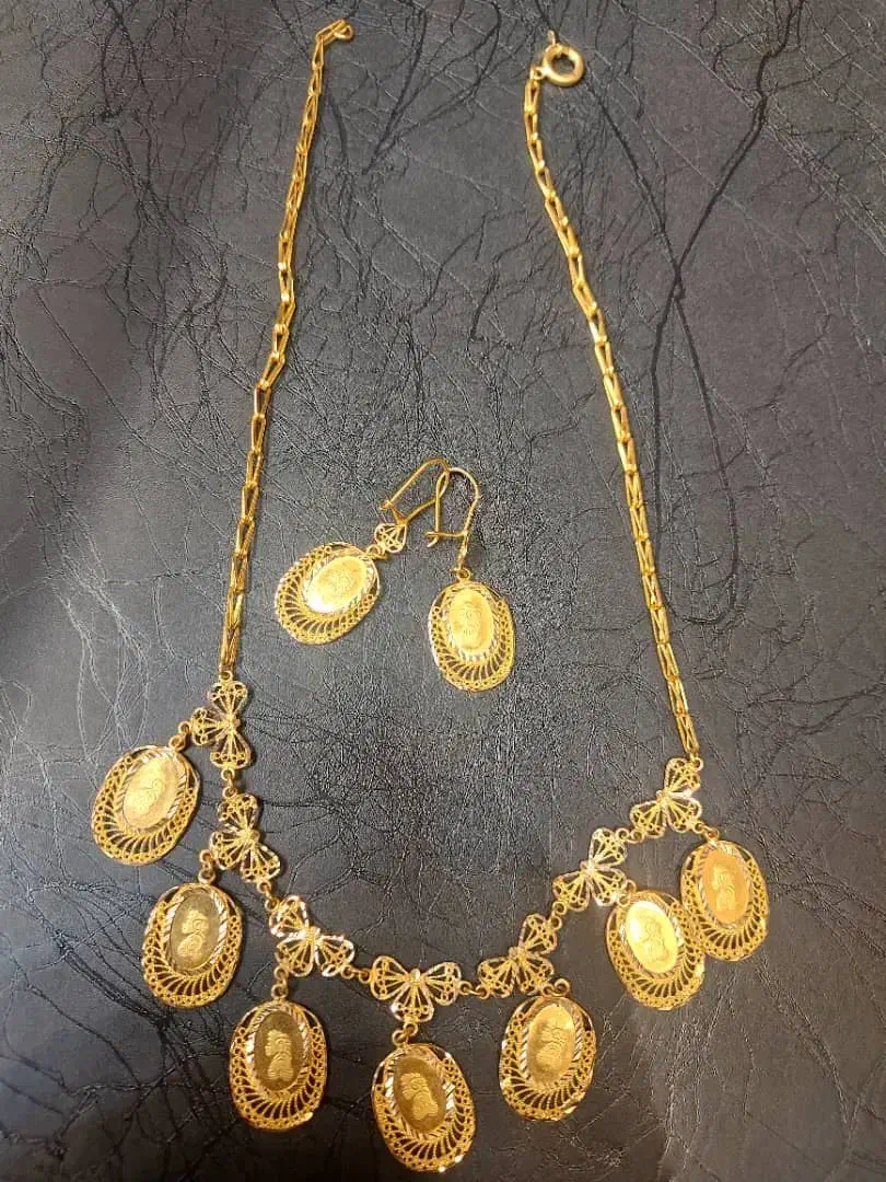 سرویس طلا در حد نو|جواهرات|بروجرد, |دیوار