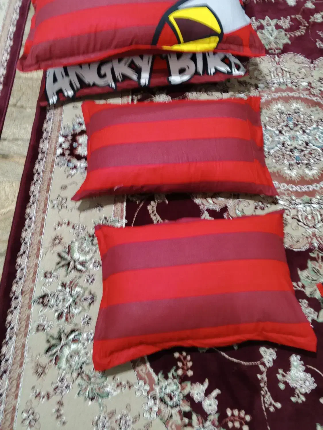 بالش|رختخواب، بالش، پتو|ارومیه, |دیوار