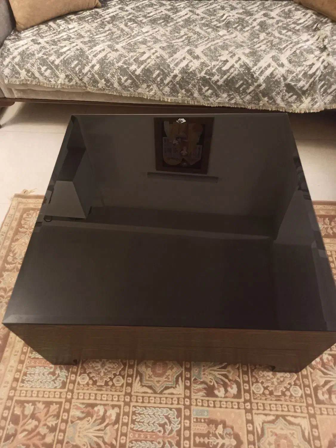 آینه و کنسول و میز جلو مبلی شرکتی|بوفه، ویترین، کنسول|شاهدشهر, |دیوار