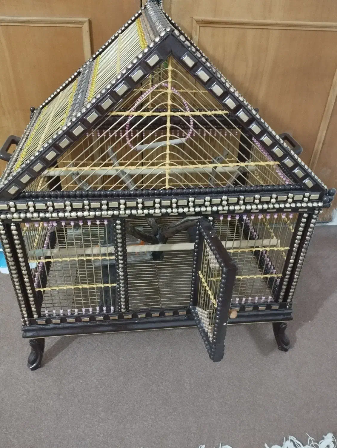 قفس دست ساز از چوب و سیم برنجی|لوازم جانبی حیوانات|قم, سراجه (۱۵ خرداد)|دیوار