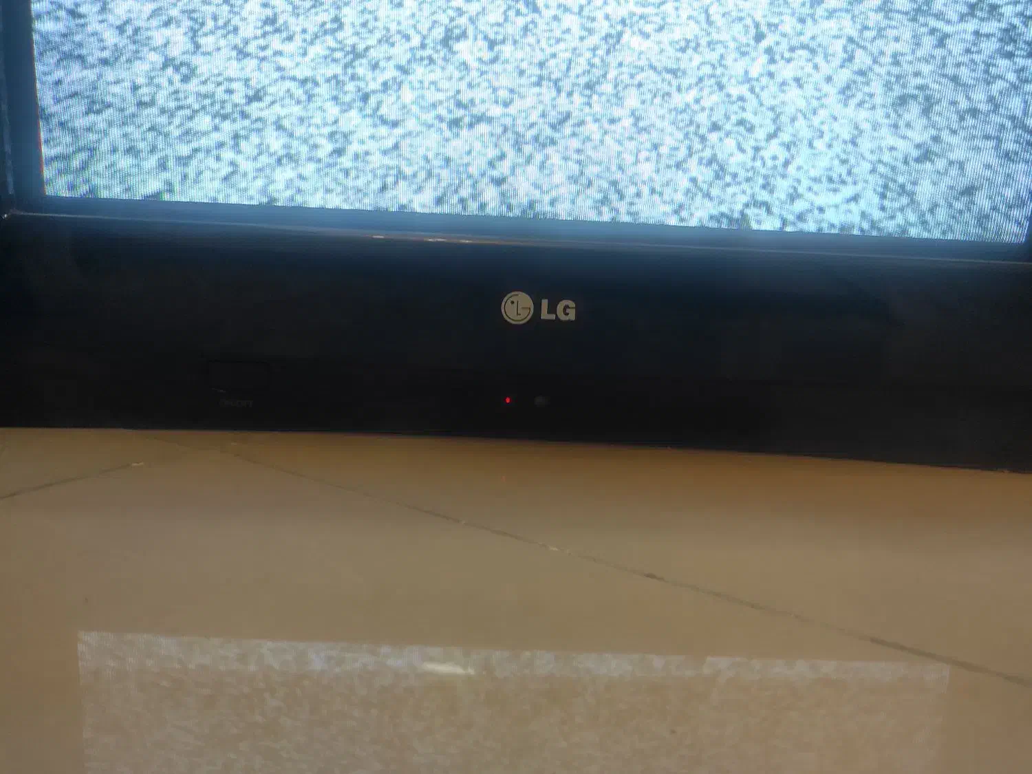 تلویزیون ال جی ۲۱ اینچ|تلویزیون و پروژکتور|تهران, حر|دیوار