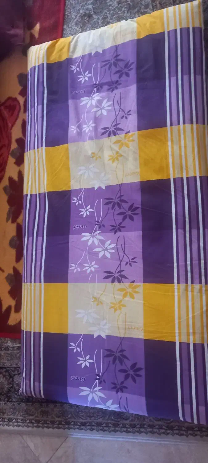 تشک پنبه ای|رختخواب، بالش، پتو|اراک, |دیوار